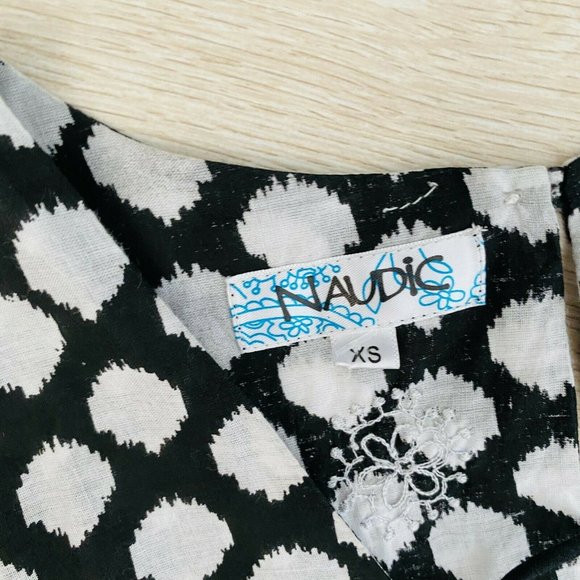 Naudic Women's Long Top Split Sides Size XS - Picture 2 of 8